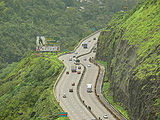 Mumbai-Pune-Expressway-Khandala.jpg