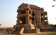 Saas-Bahu-Temple-Gwalior.jpg